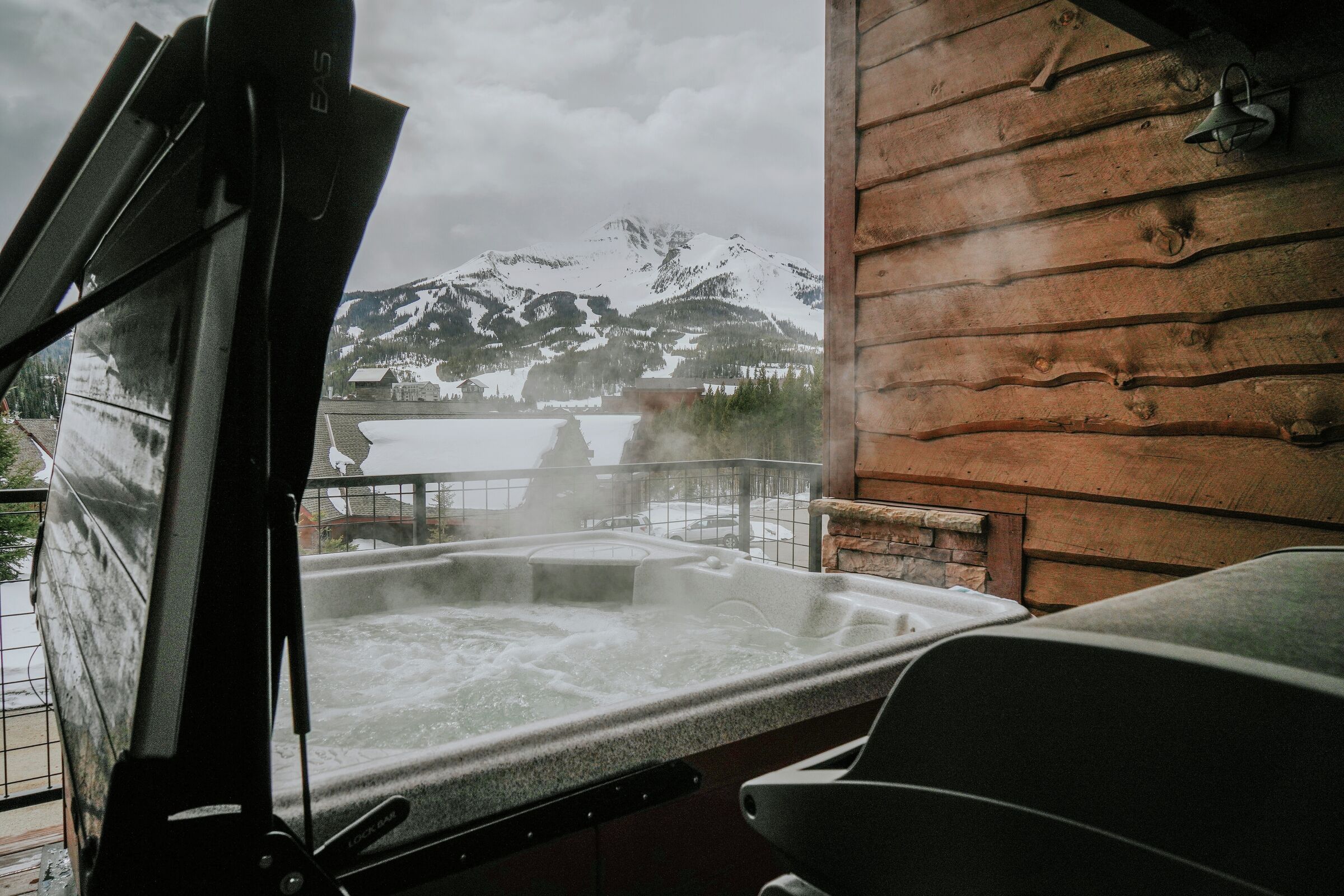 Balcony with BBQ and Hot Tub