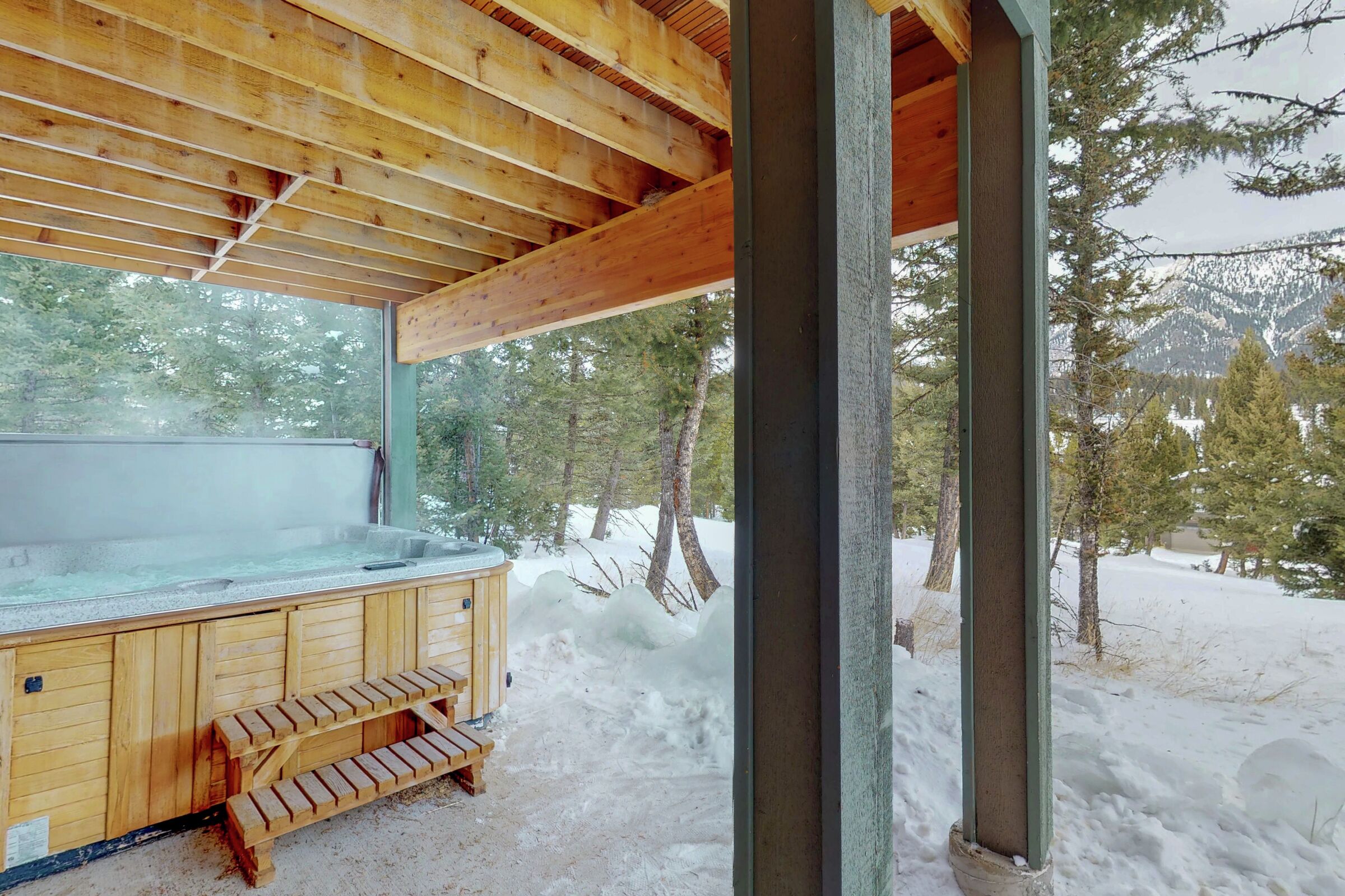 Outdoor Hot Tub