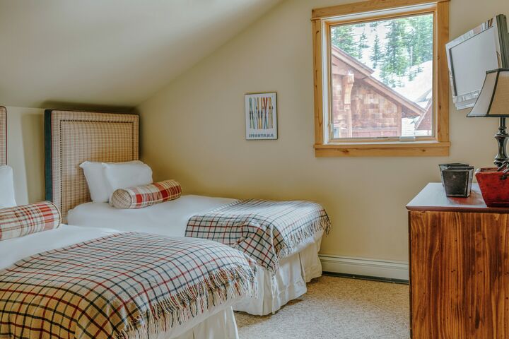 #13 - Bedroom