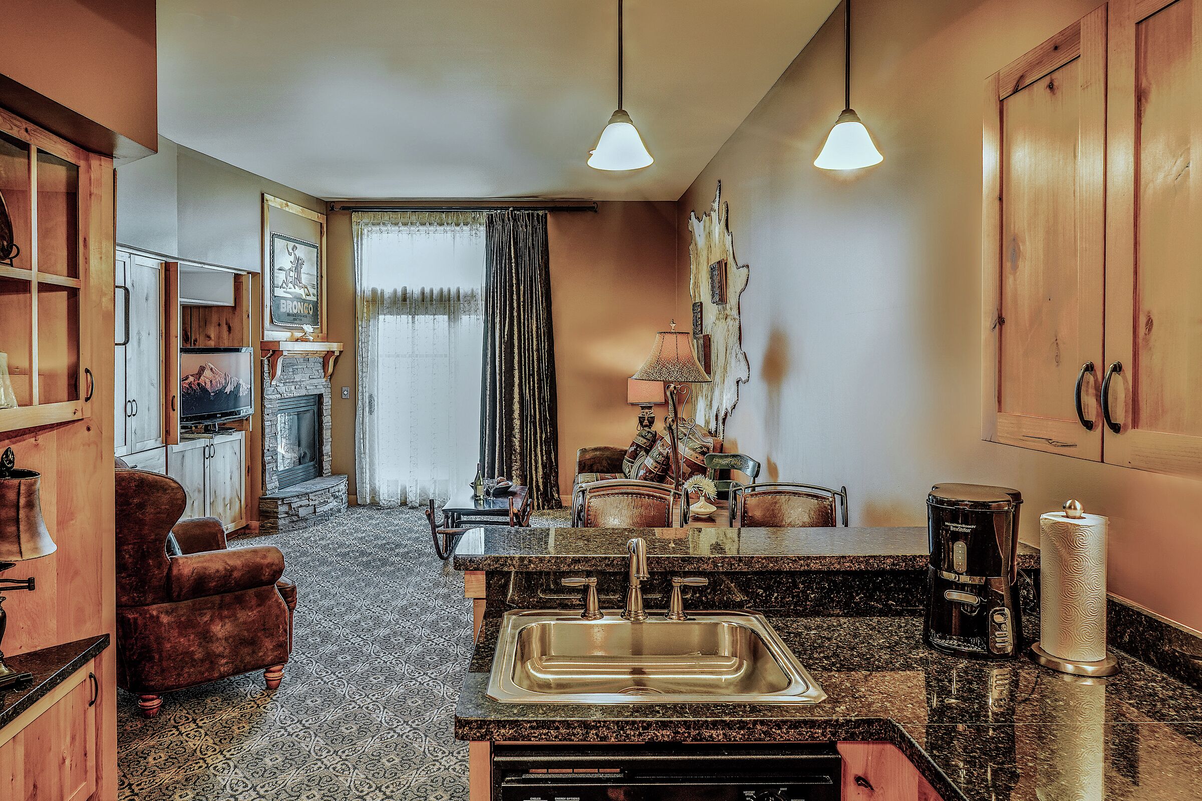 Studio Kitchenette