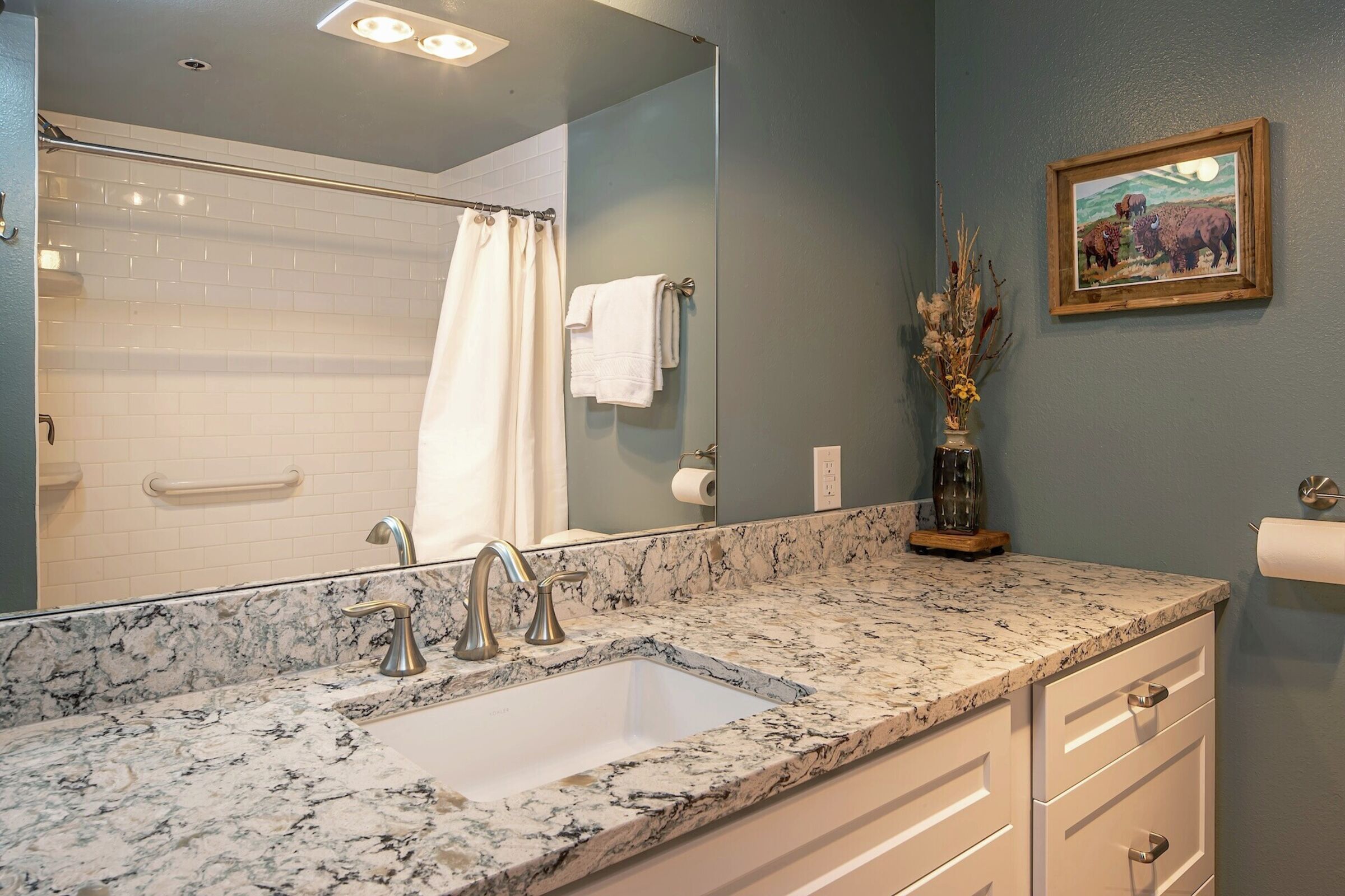 Master Ensuite Bathroom