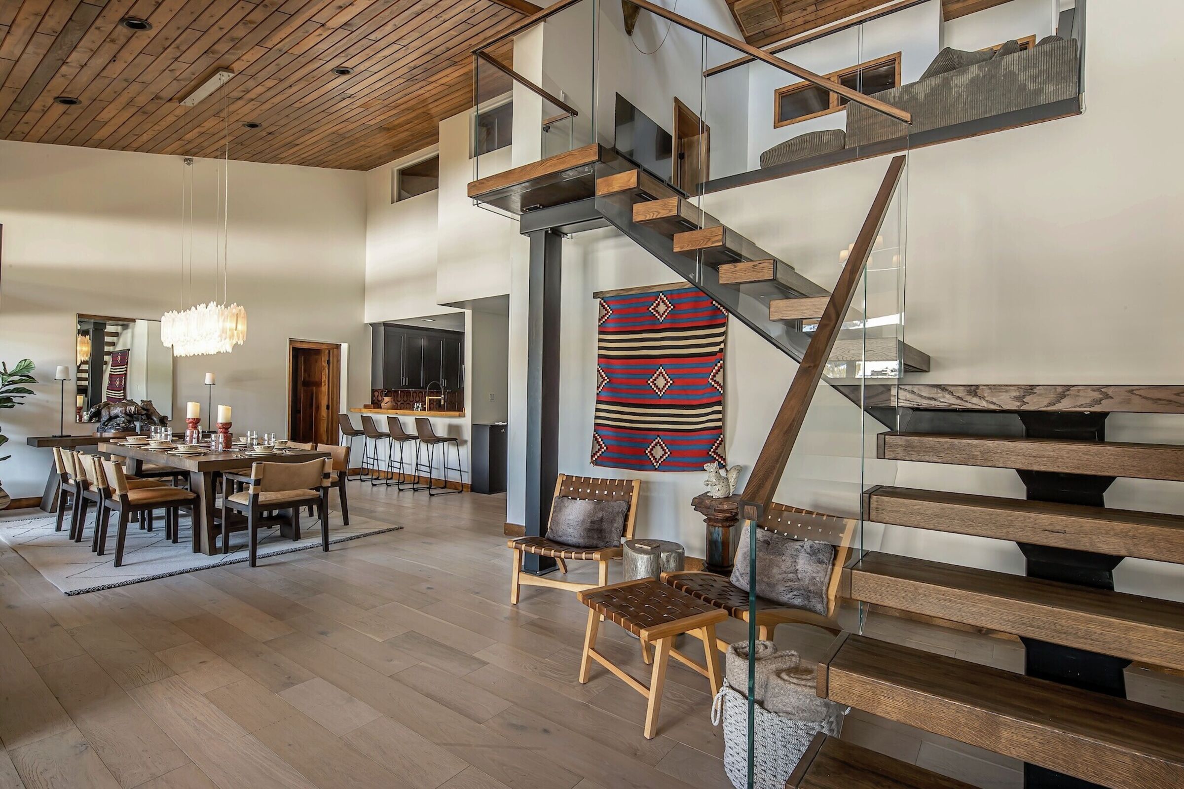 #1733 - Living Area