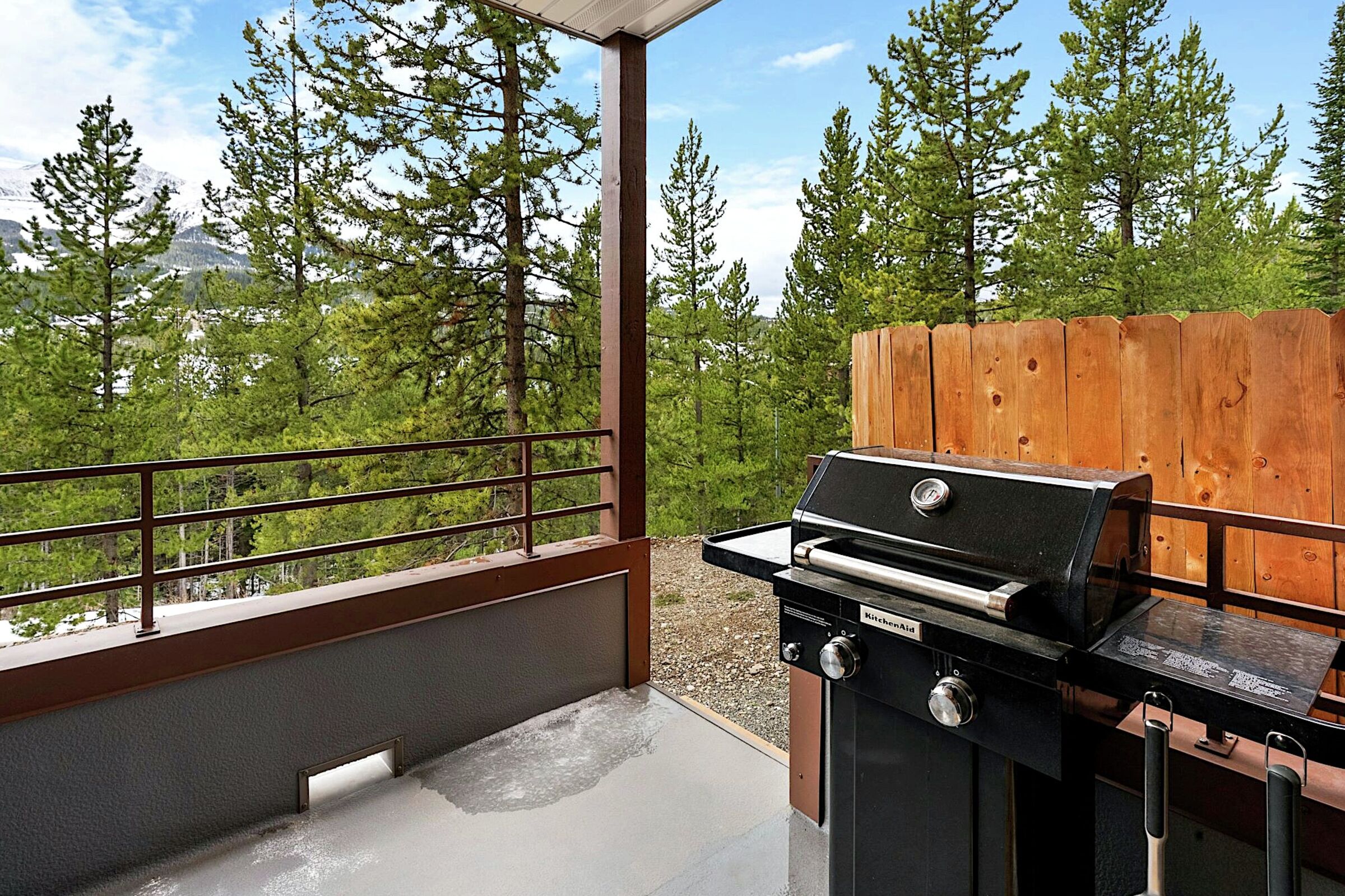 Balcony with BBQ
