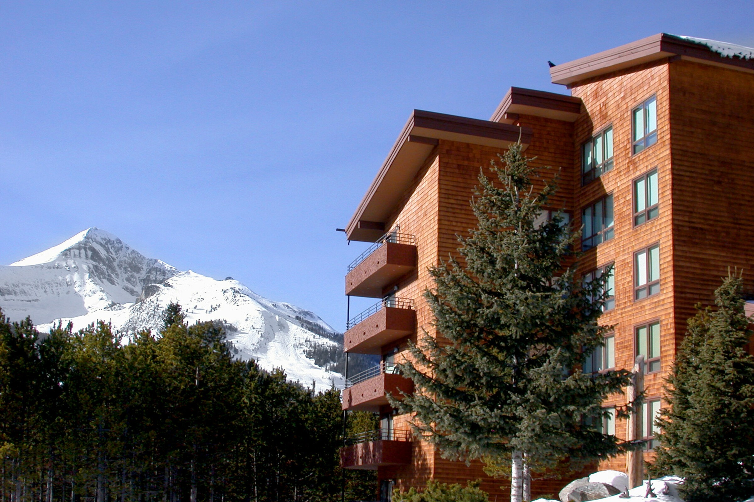 Skycrest Lodge