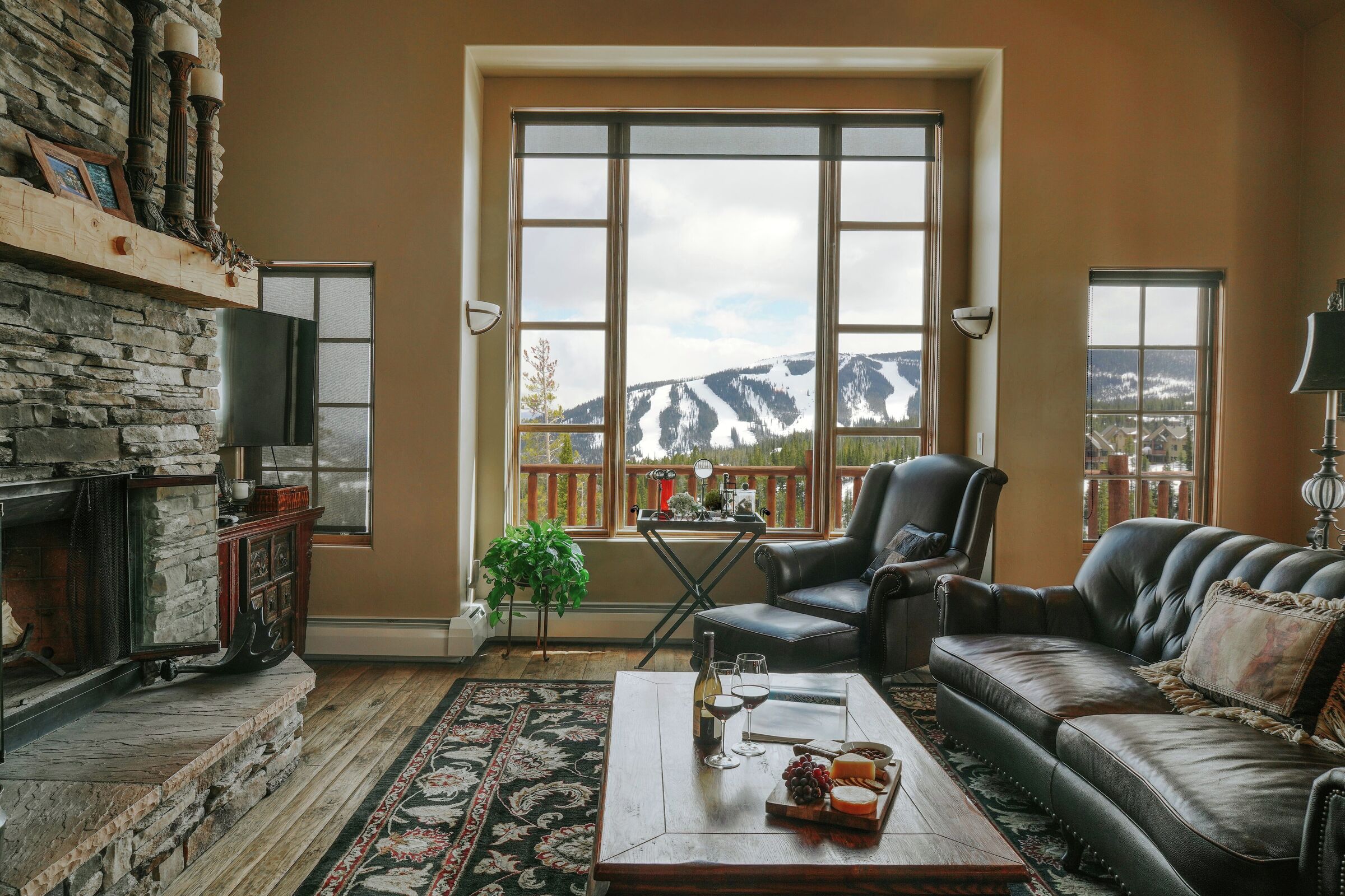 #11 - Living Area