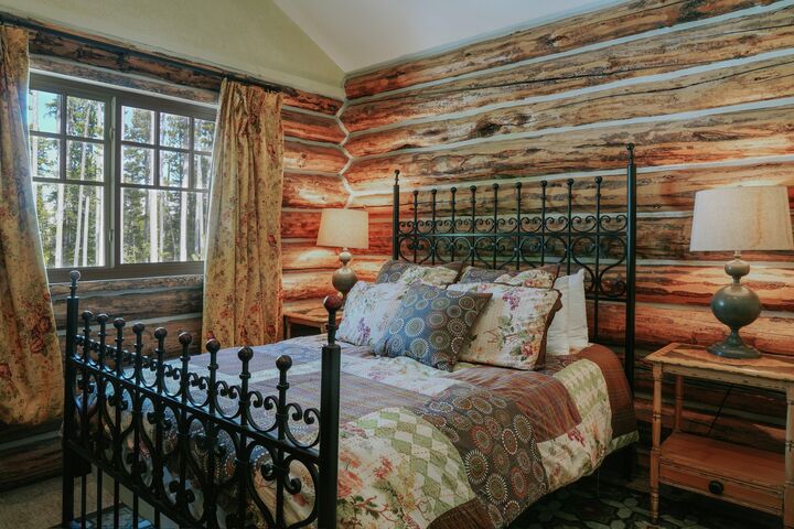 2 Bdrm 2 Bath HT - Master Bedroom