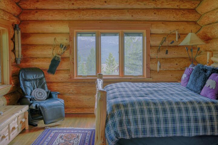 5 Bdrm 5 Bath HT - Bedroom