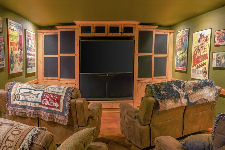 5 Bdrm 5 Bath HT - Media Room