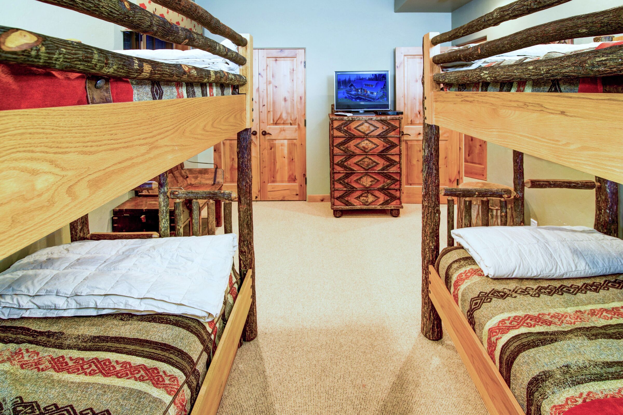 3 Coyote Bluff - Bedroom