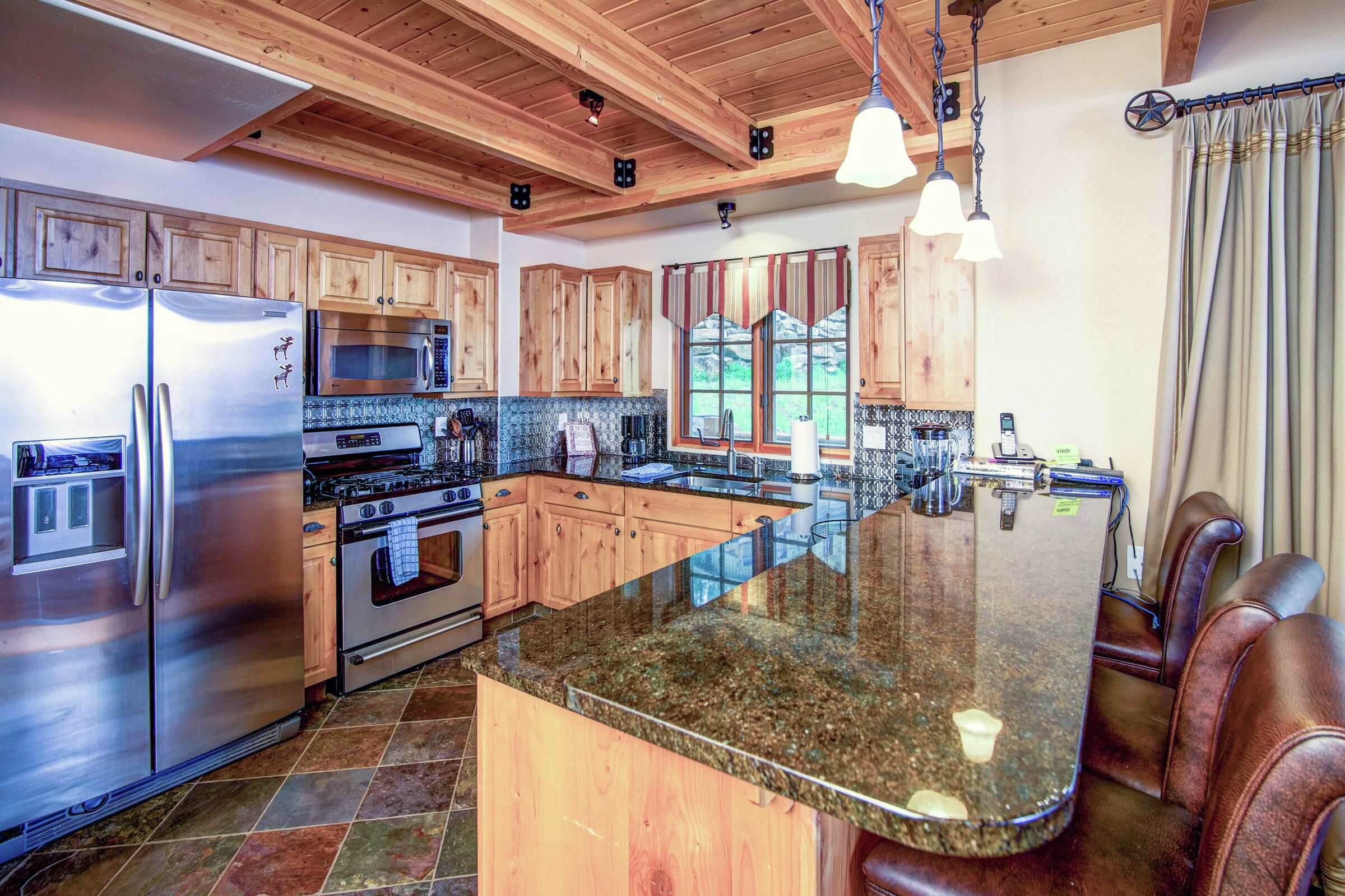 3 Coyote Bluff - Kitchen