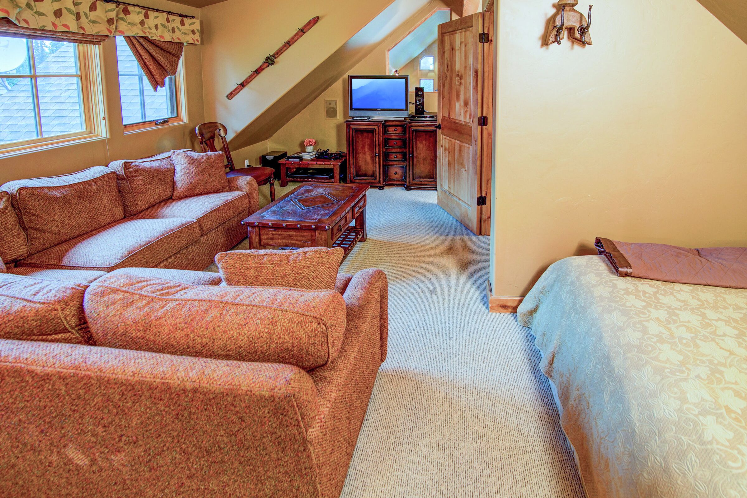 3 Coyote Bluff - Bedroom
