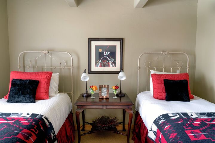 5 Mountain Home Rd - Bedroom