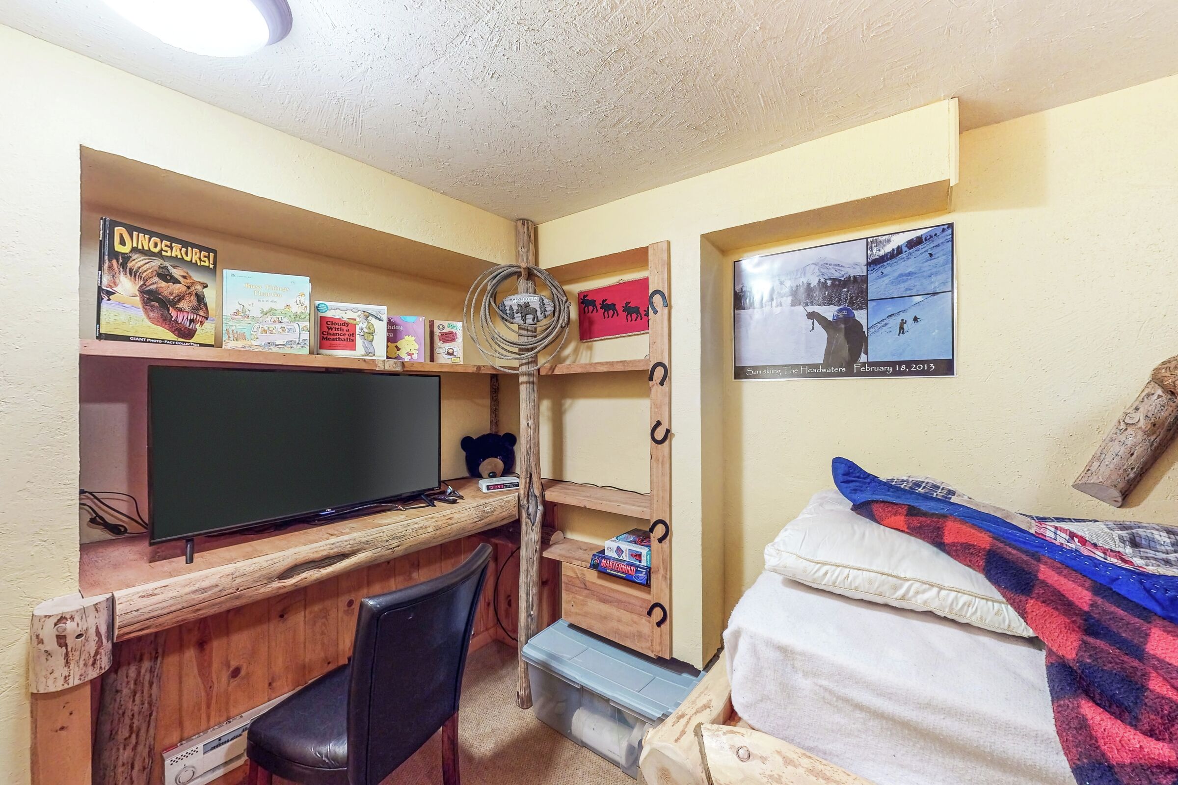 Den with Bunk Beds
