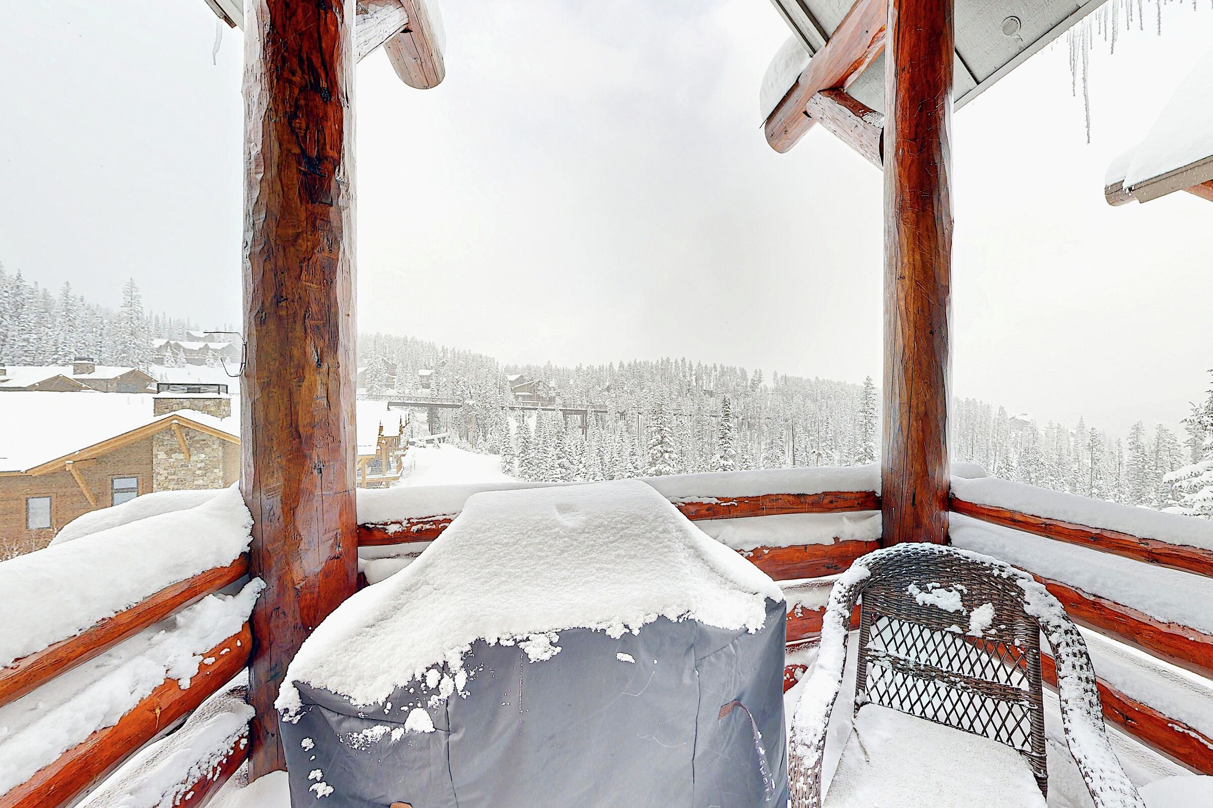 Balcony with BBQ