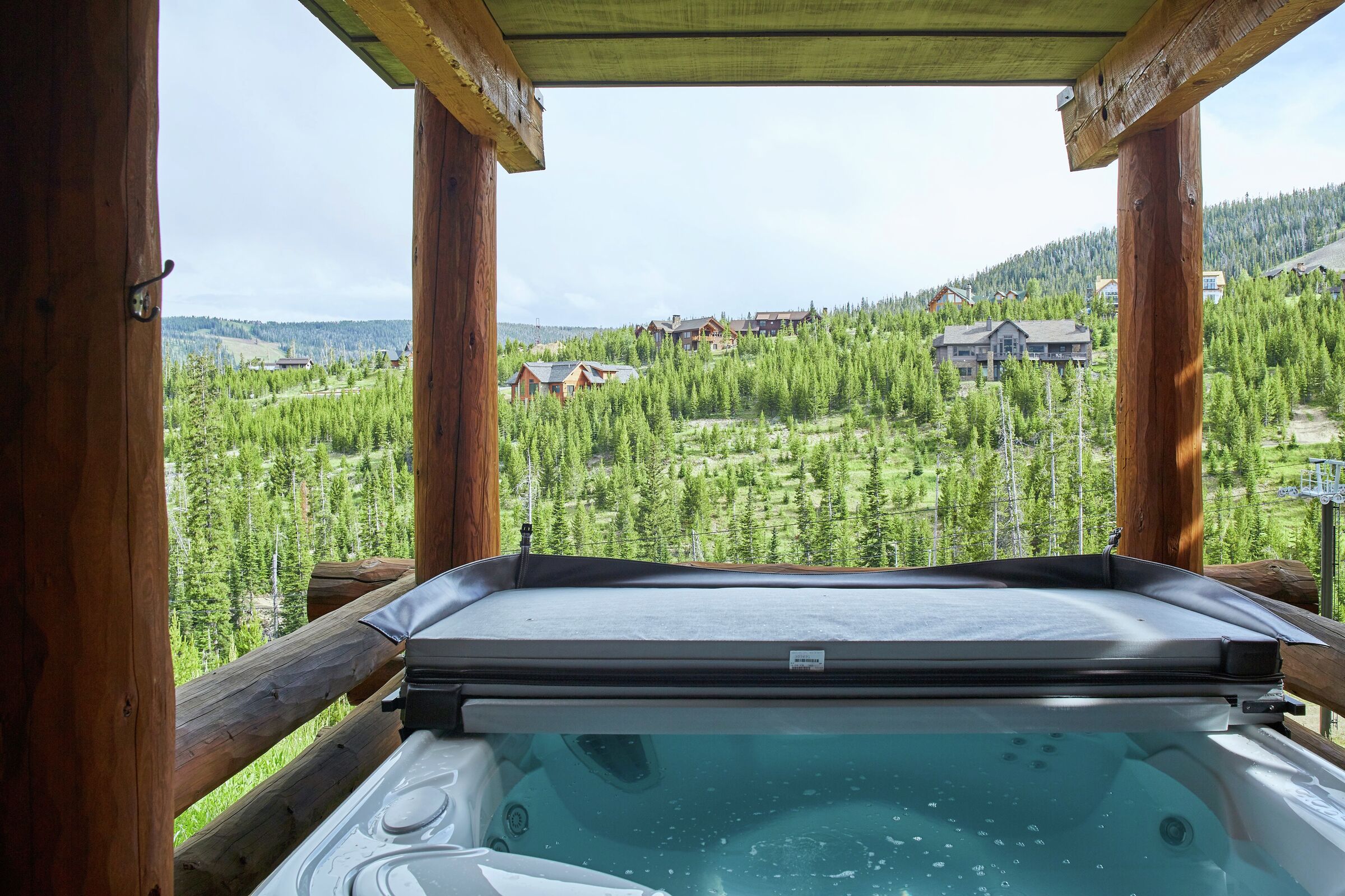Balcony with Hot Tub