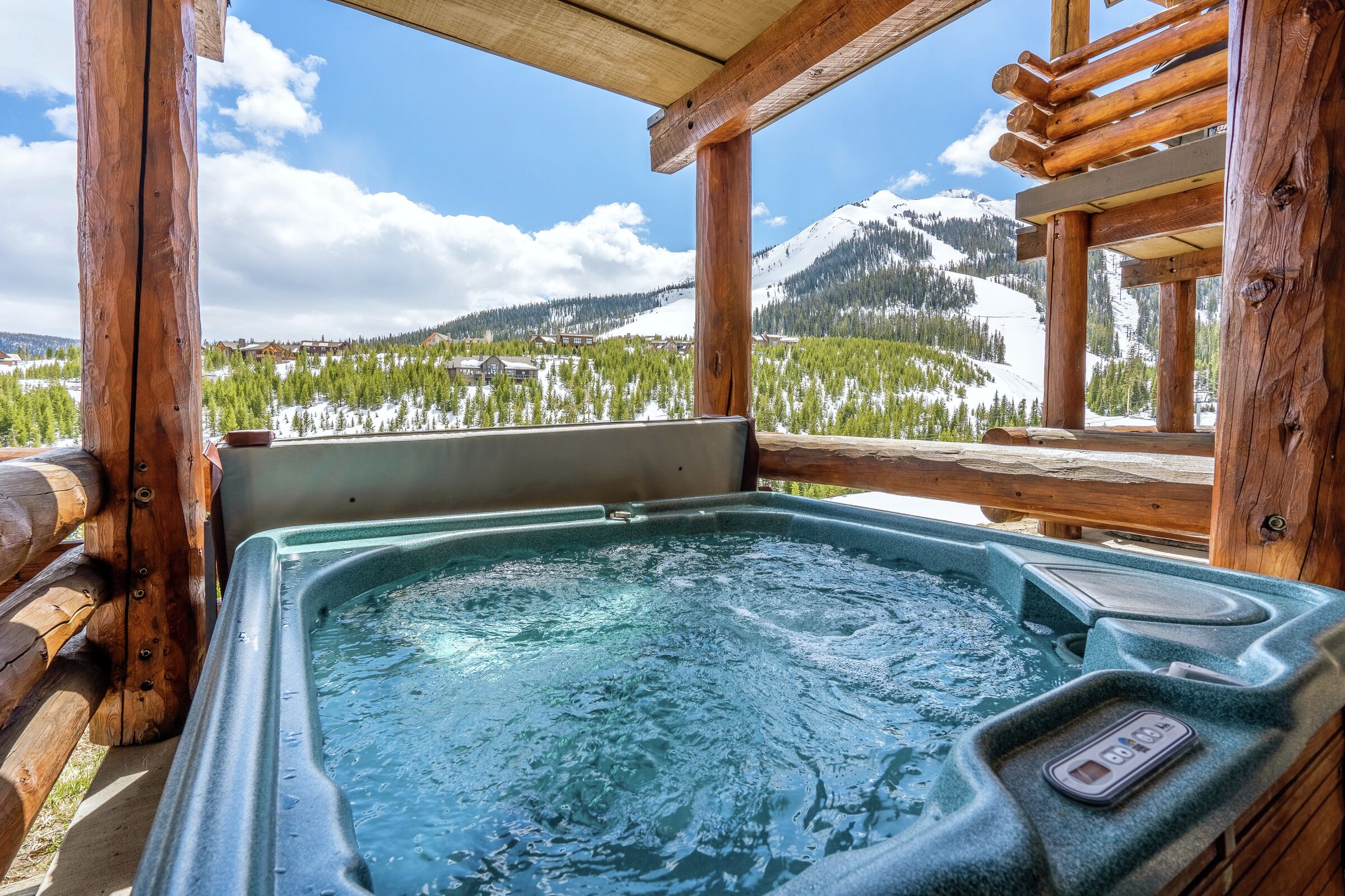 #G4 - Patio with Hot Tub