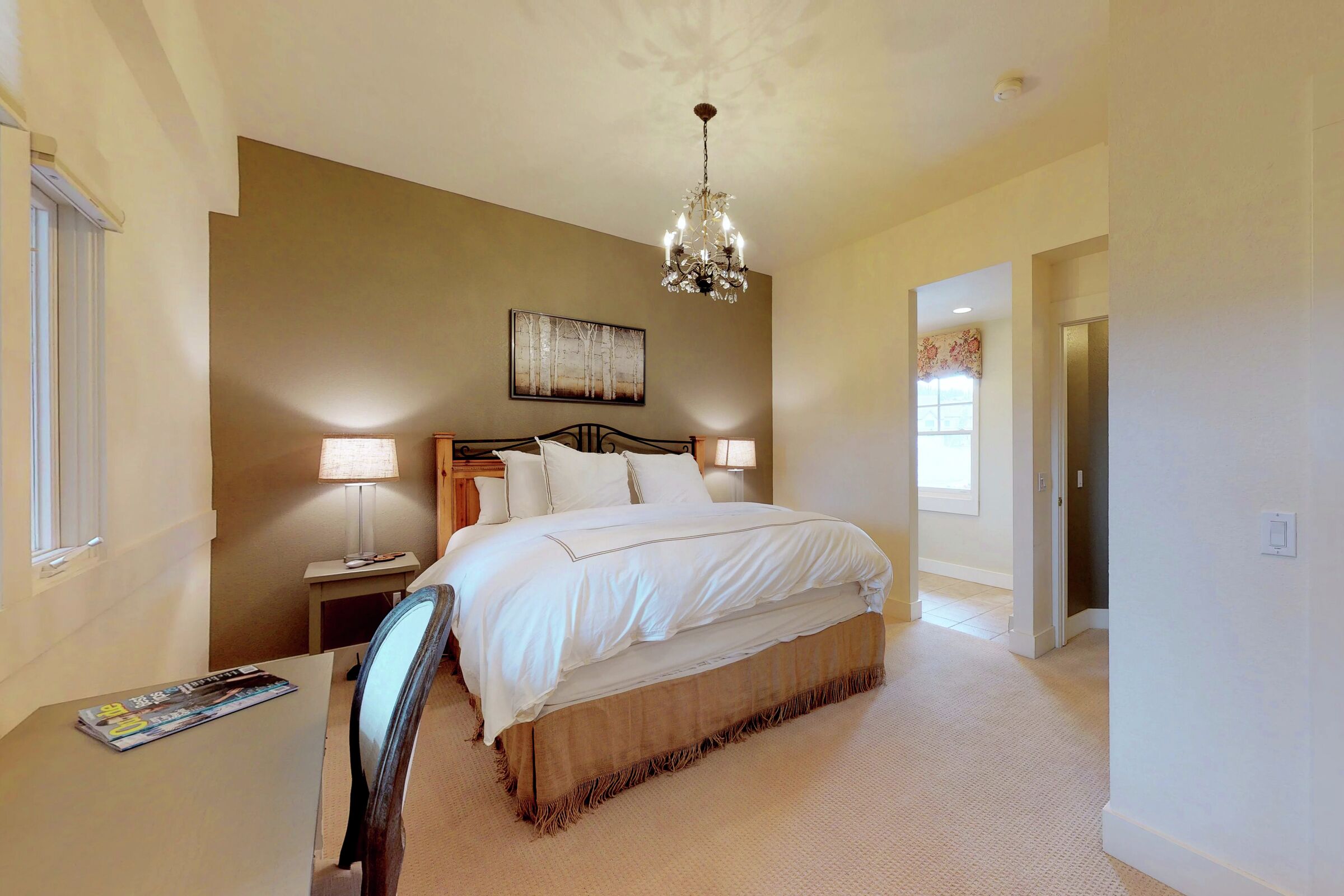 #J2 - Master Bedroom
