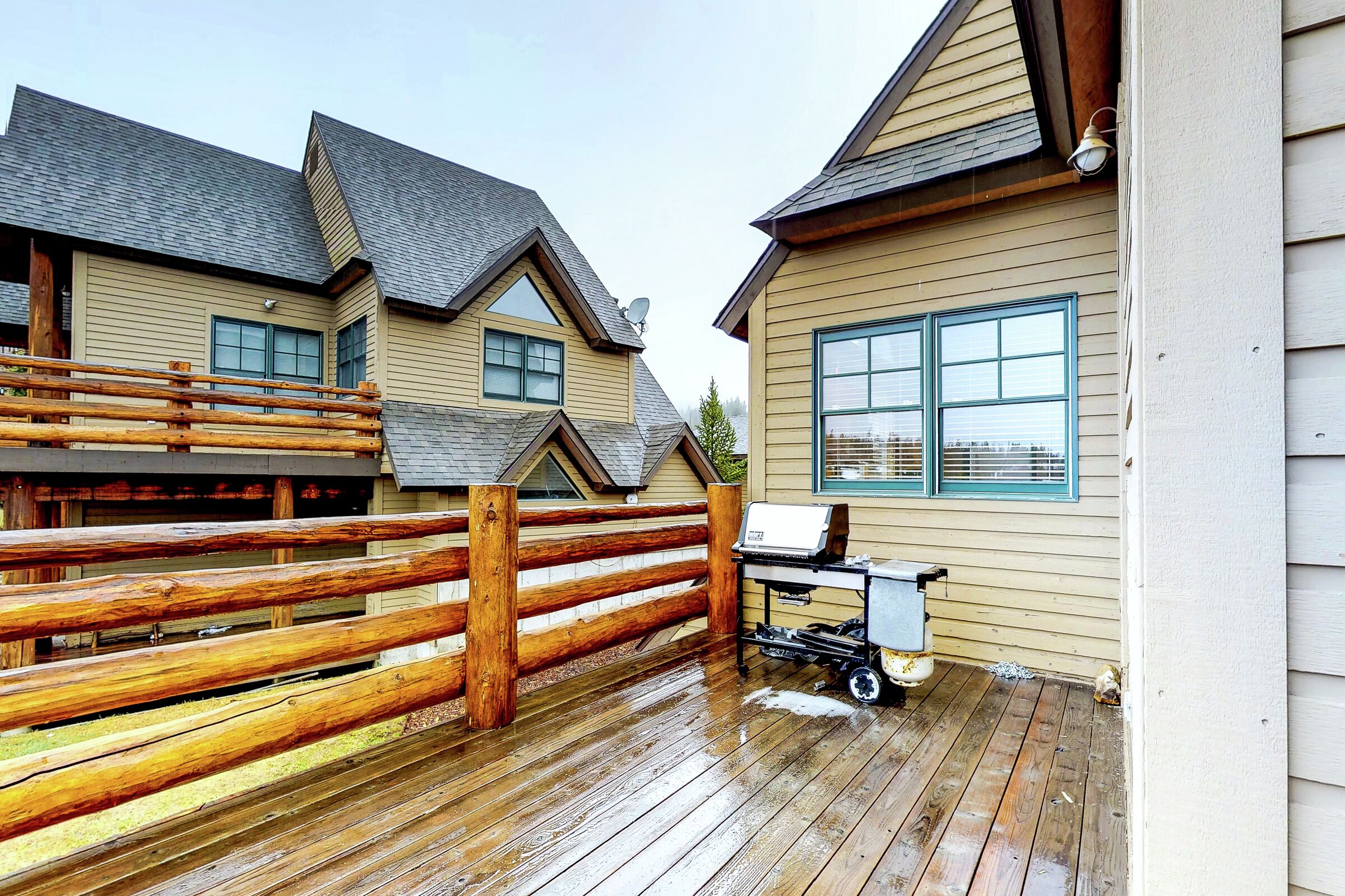 Balcony with BBQ