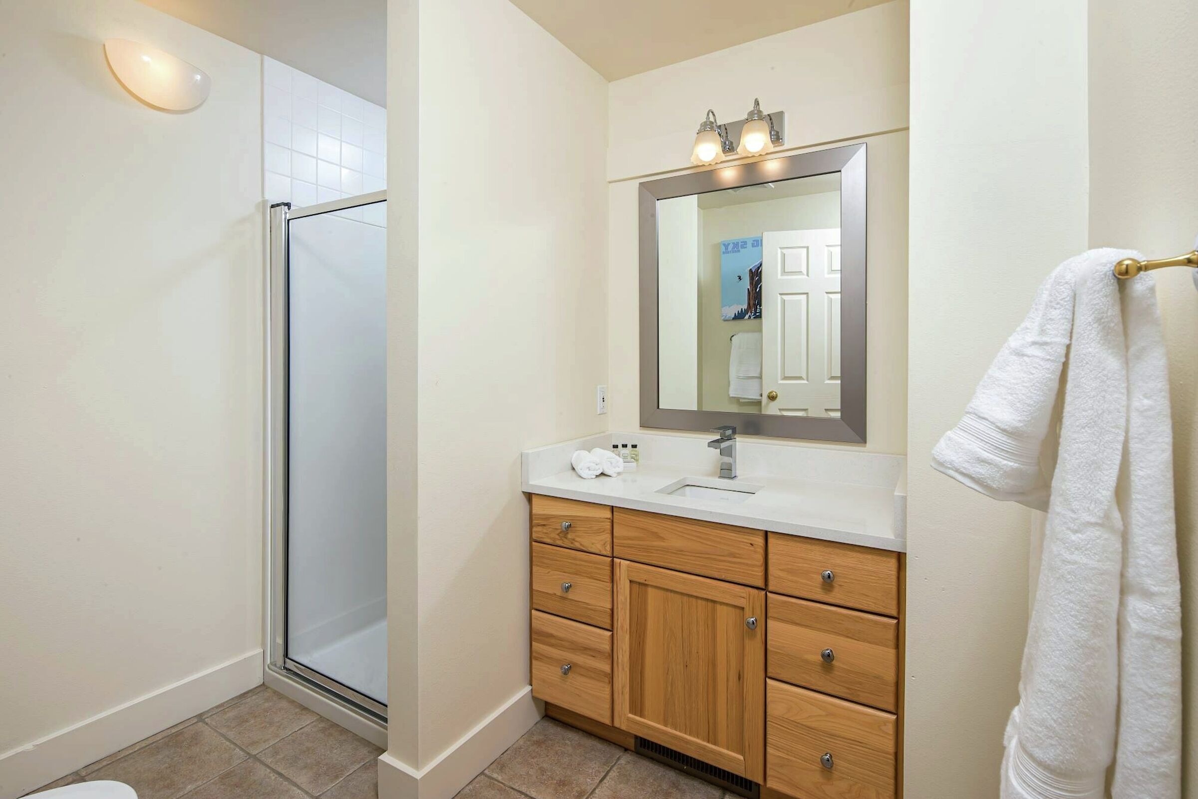 #J3 - Bathroom
