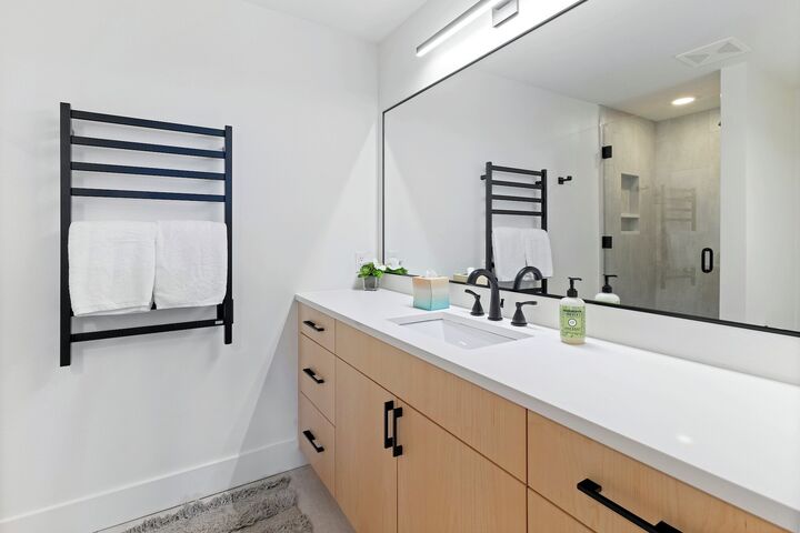 #S1 - Ensuite Bathroom