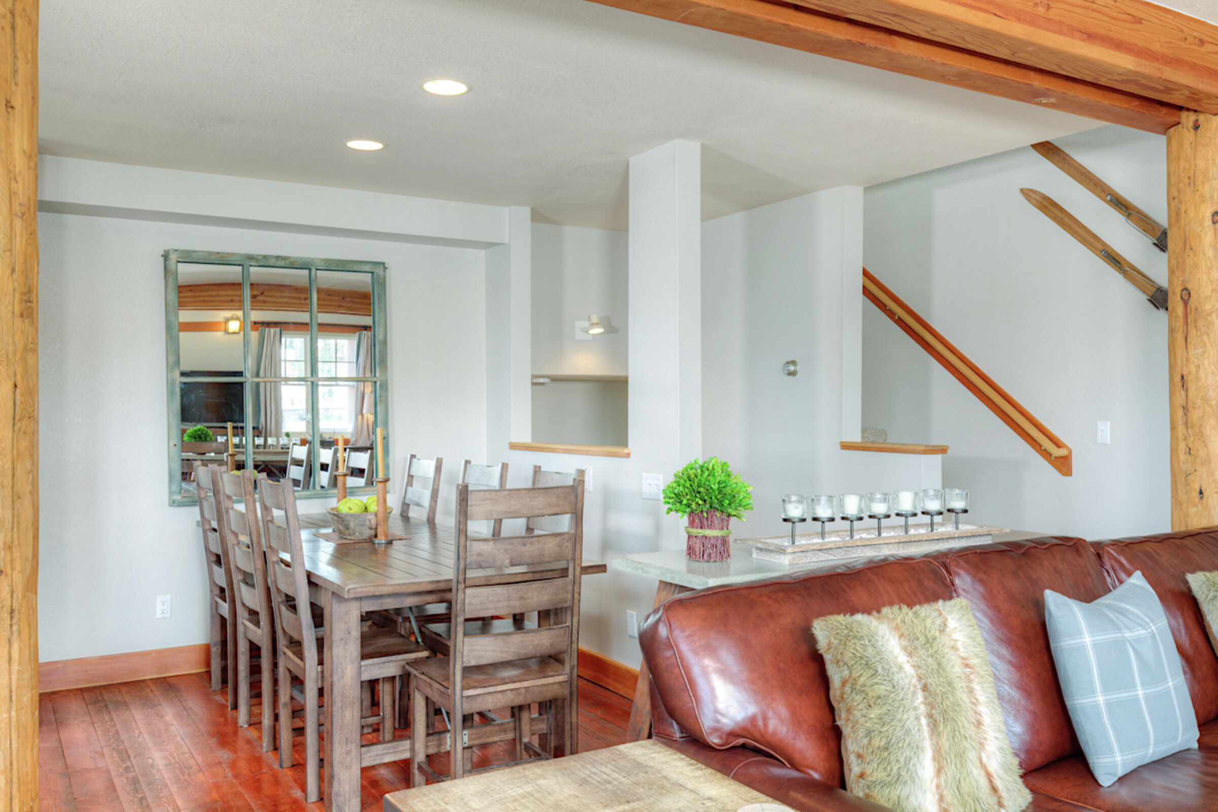 #B1 - Dining Room