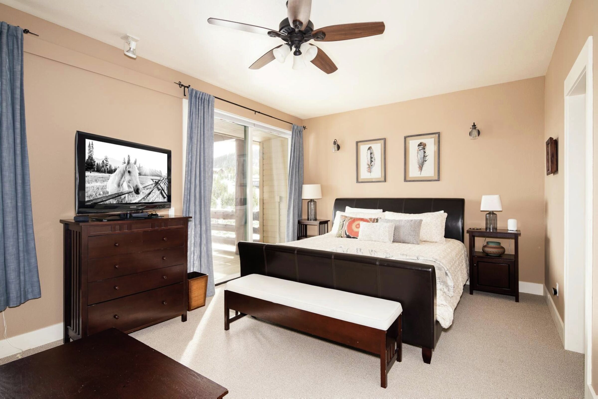 #J1 - Master Bedroom