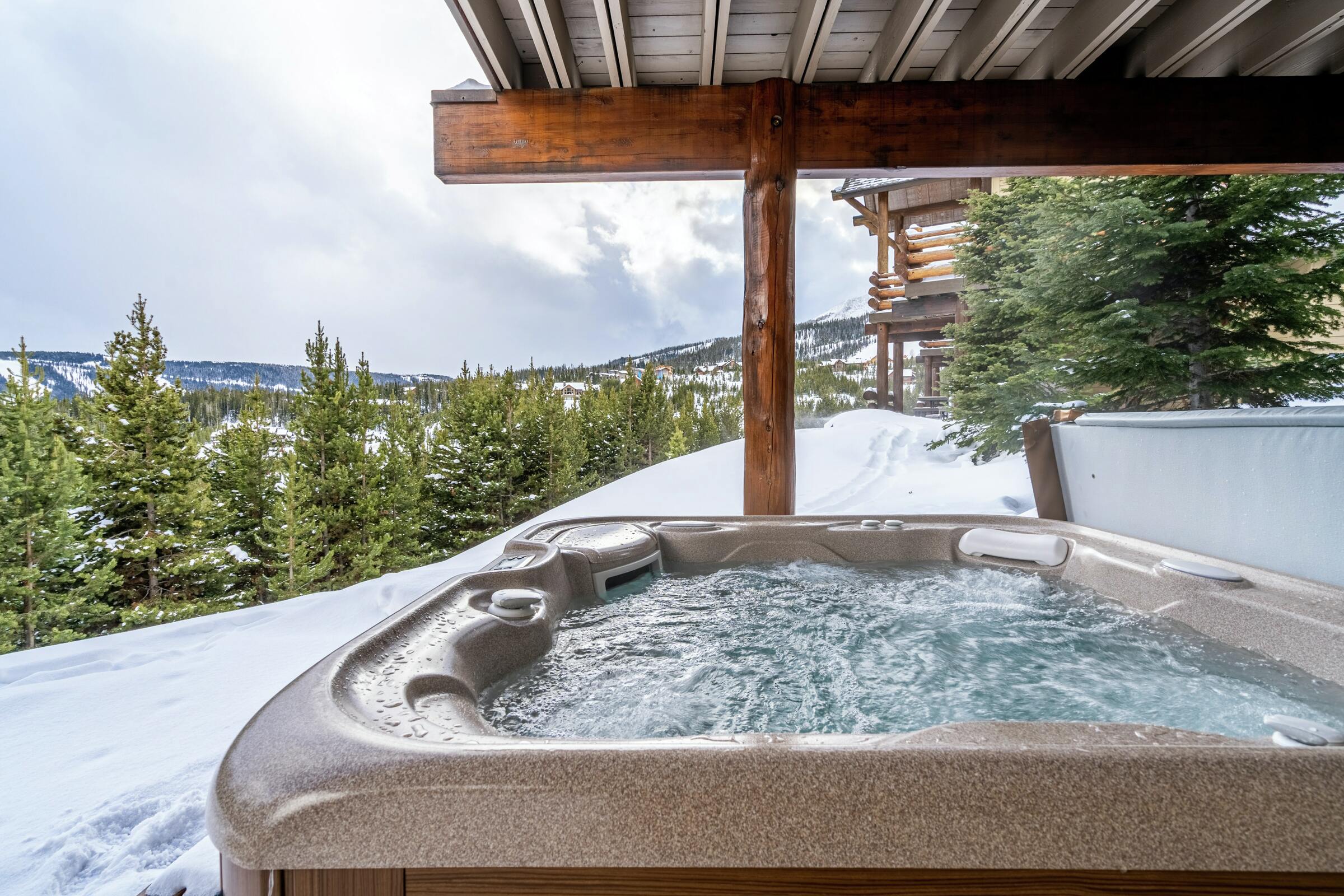 Outdoor Hot Tub