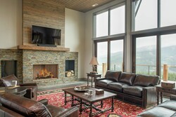 5 Bdrm HT - Living Room
