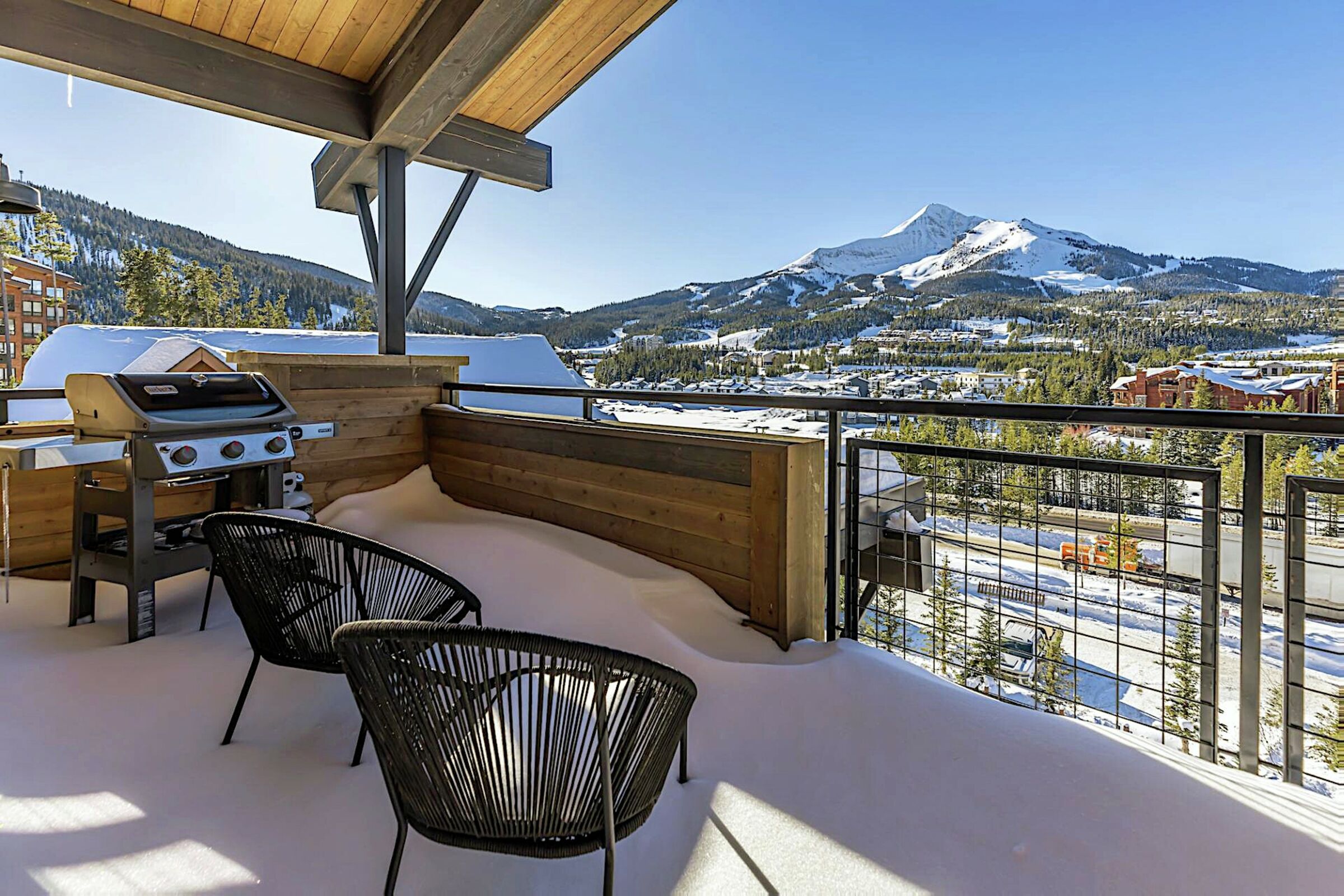 Balcony with BBQ