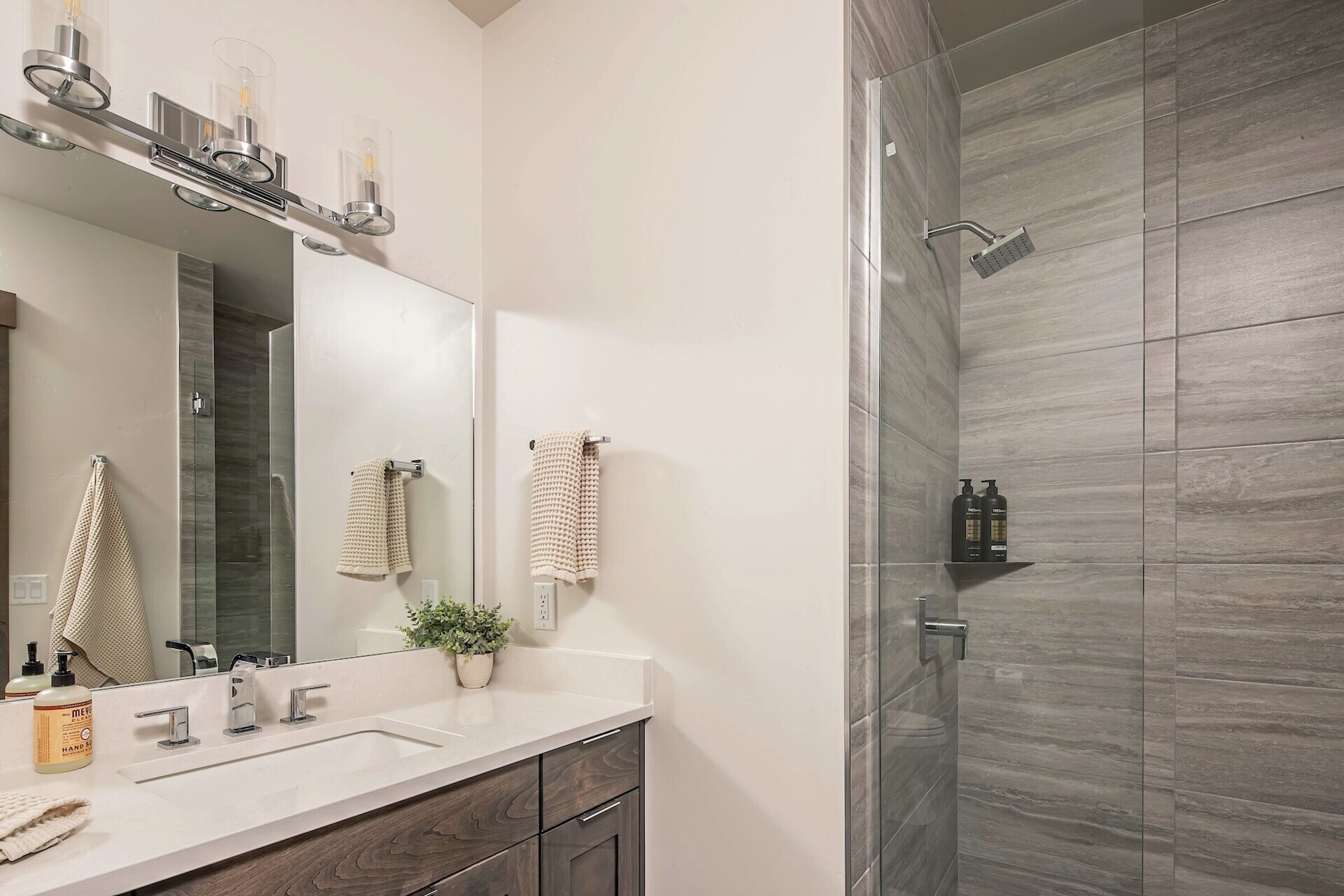 Ensuite Bathroom