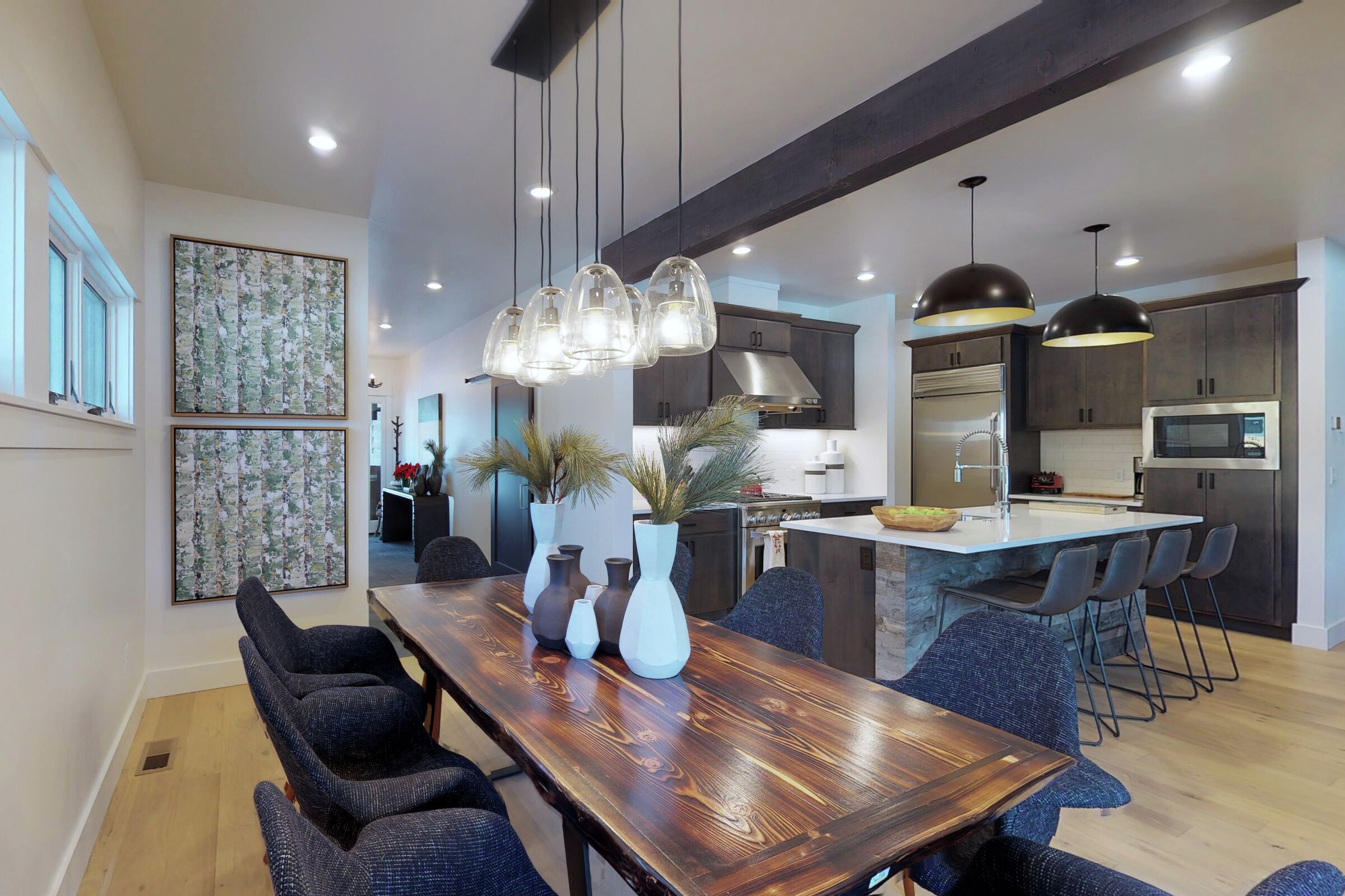 Dining Room & Kitchen