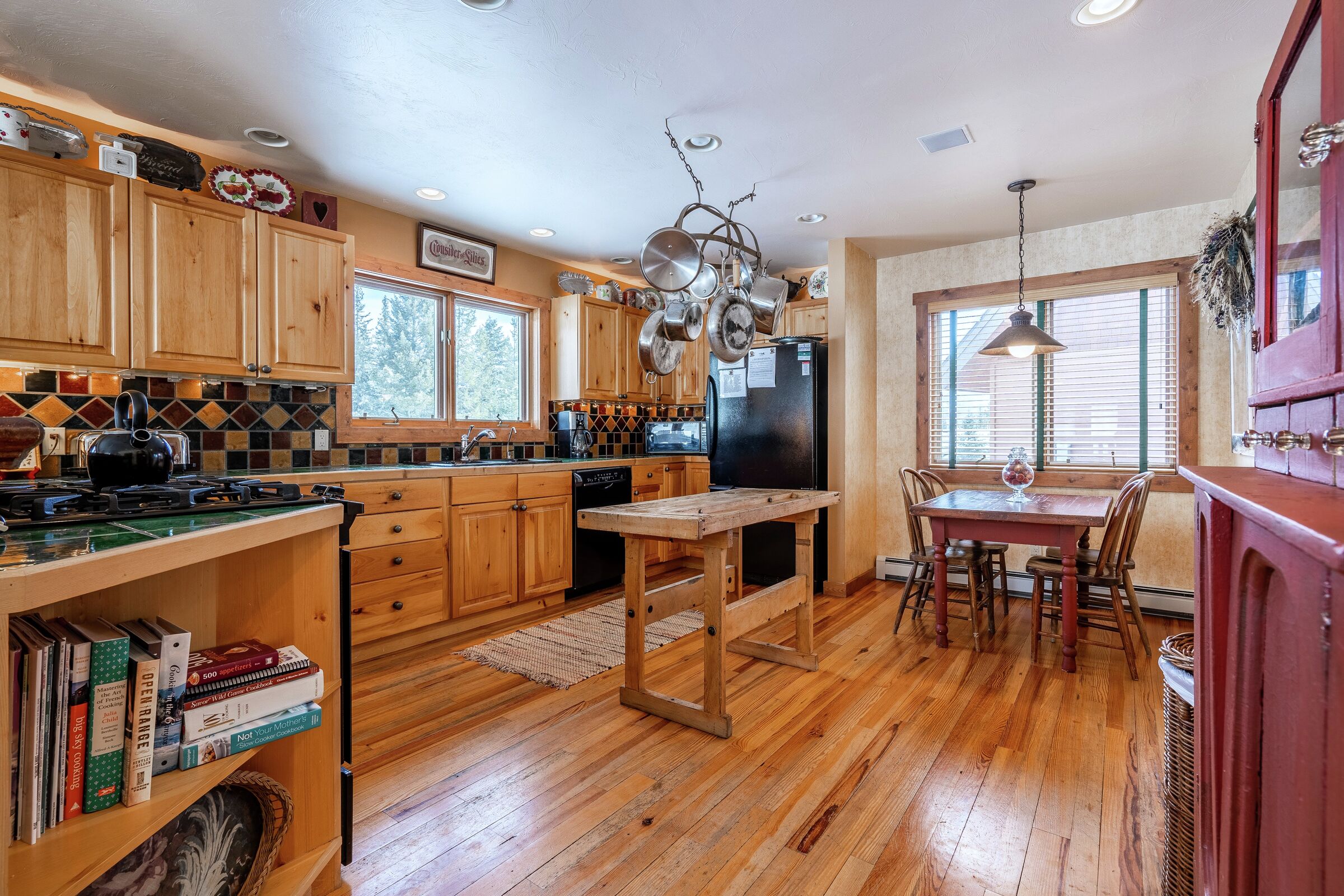 6 Bdrm HT - Kitchen