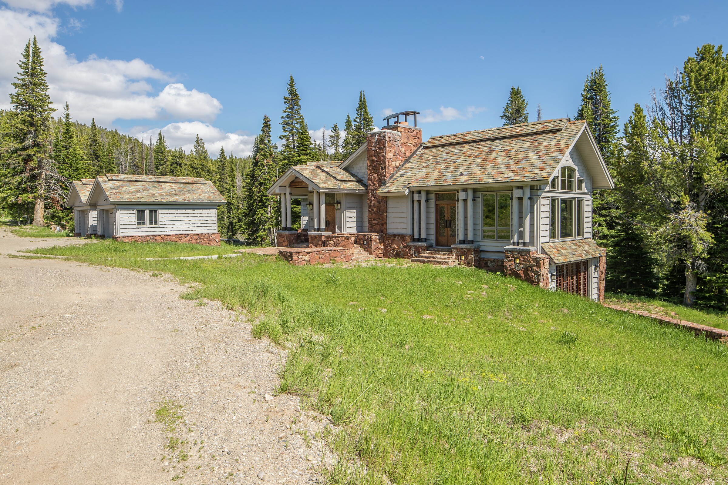 Beehive Basin Chalet