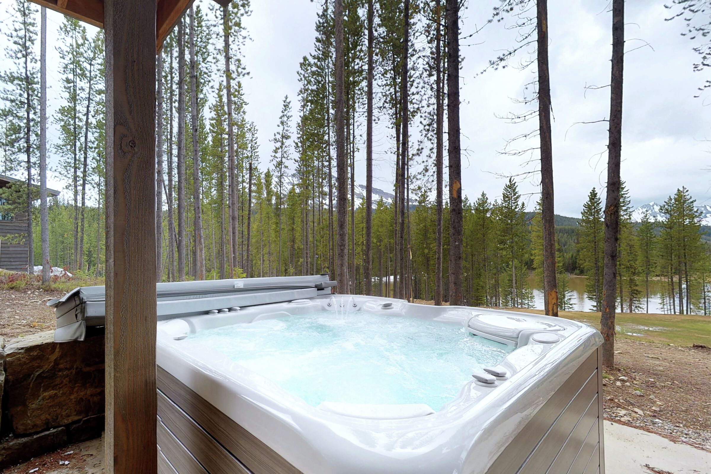 Outdoor Hot Tub