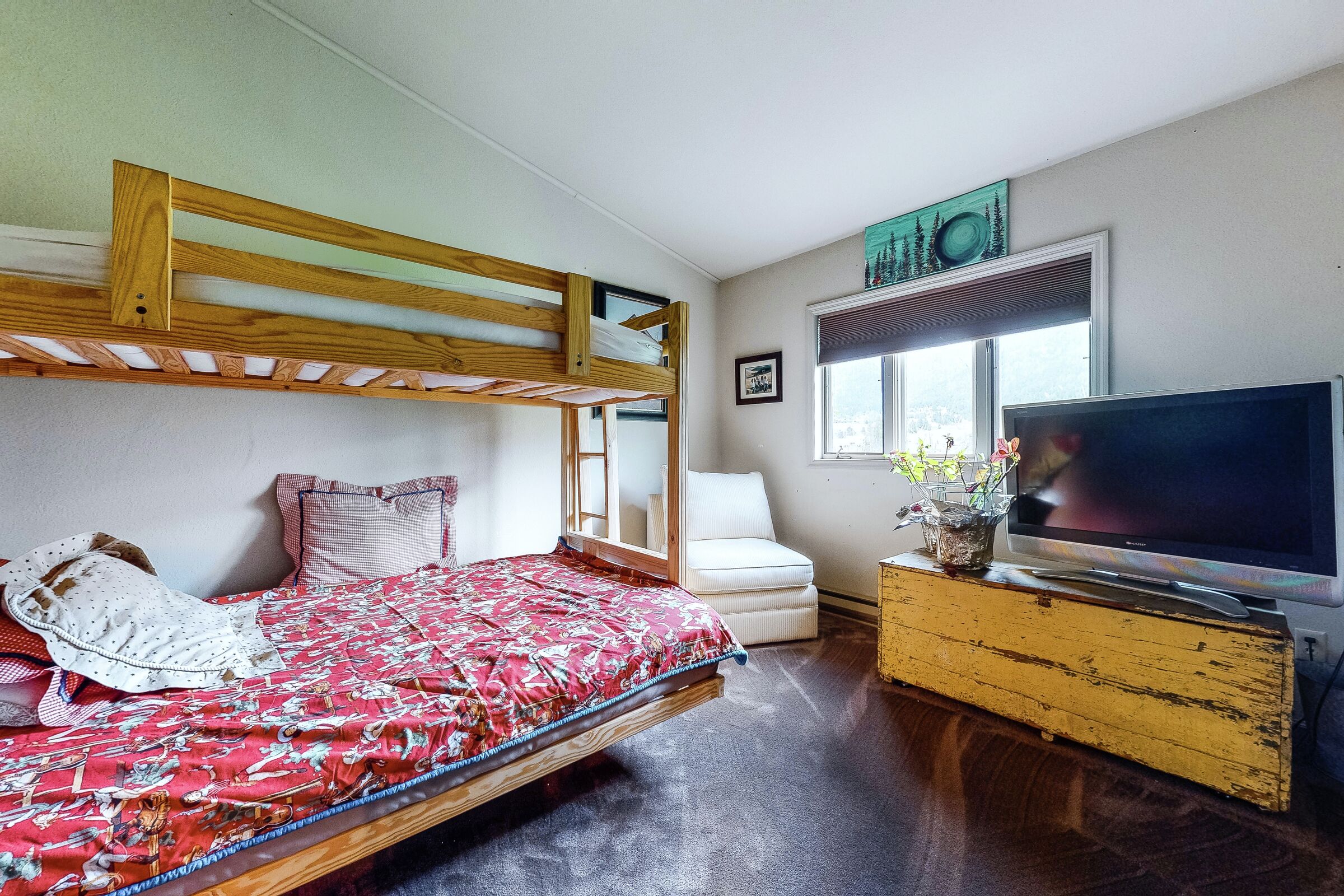 4 Bdrm 3 Bath HT - Bedroom