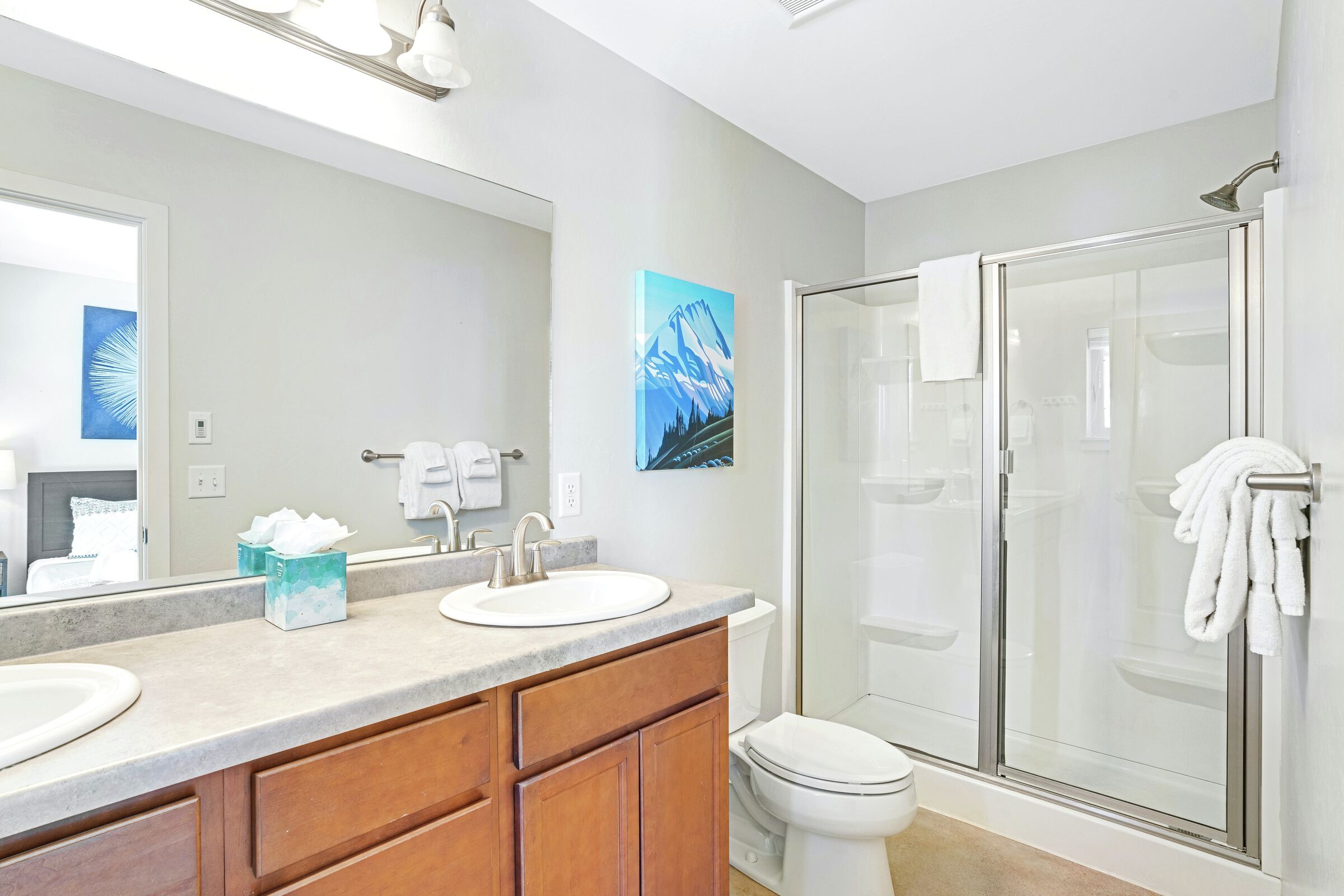 3 Bdrm #2061B - Master Ensuite Bathroom