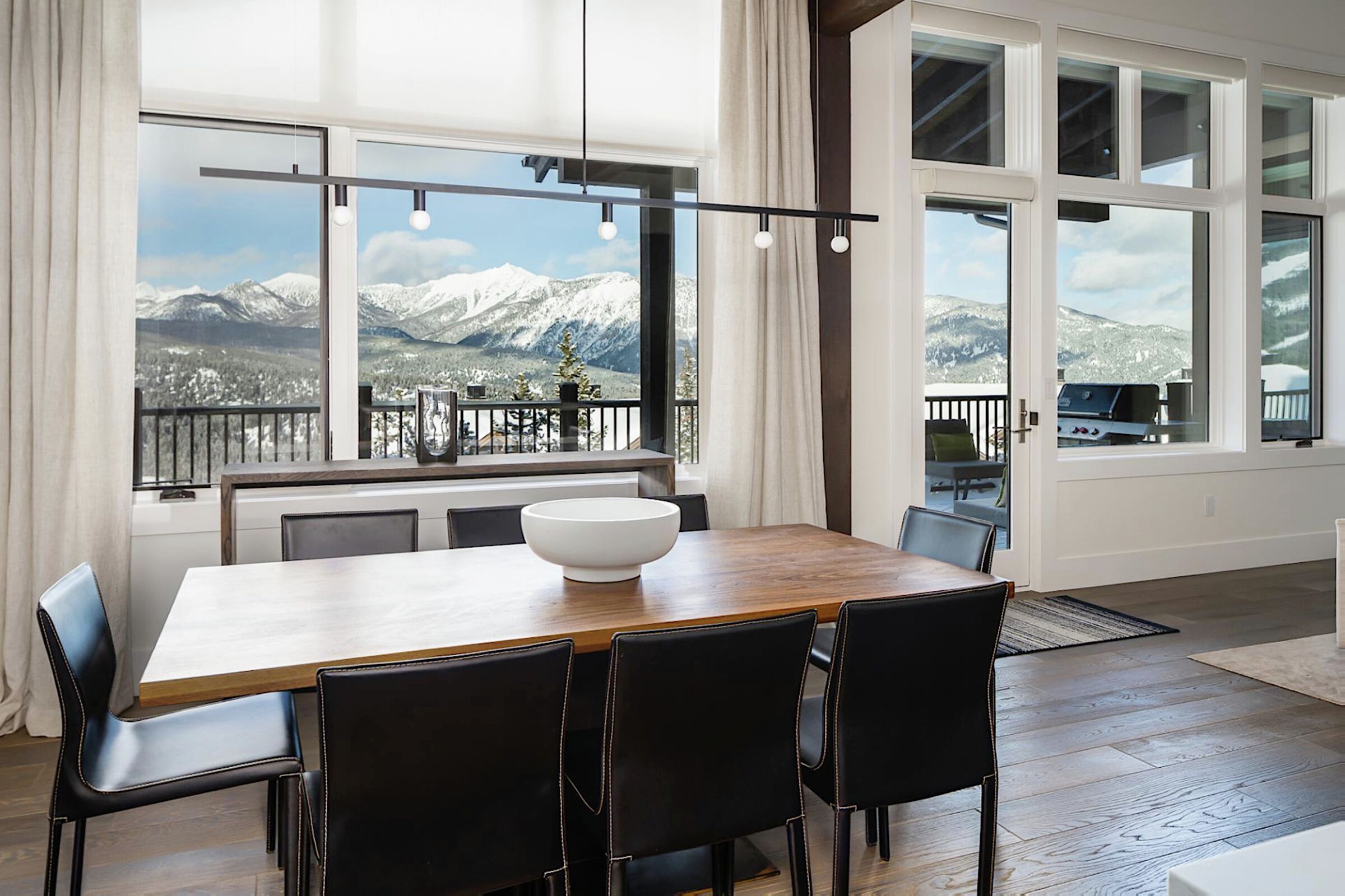 #8C - Dining Room