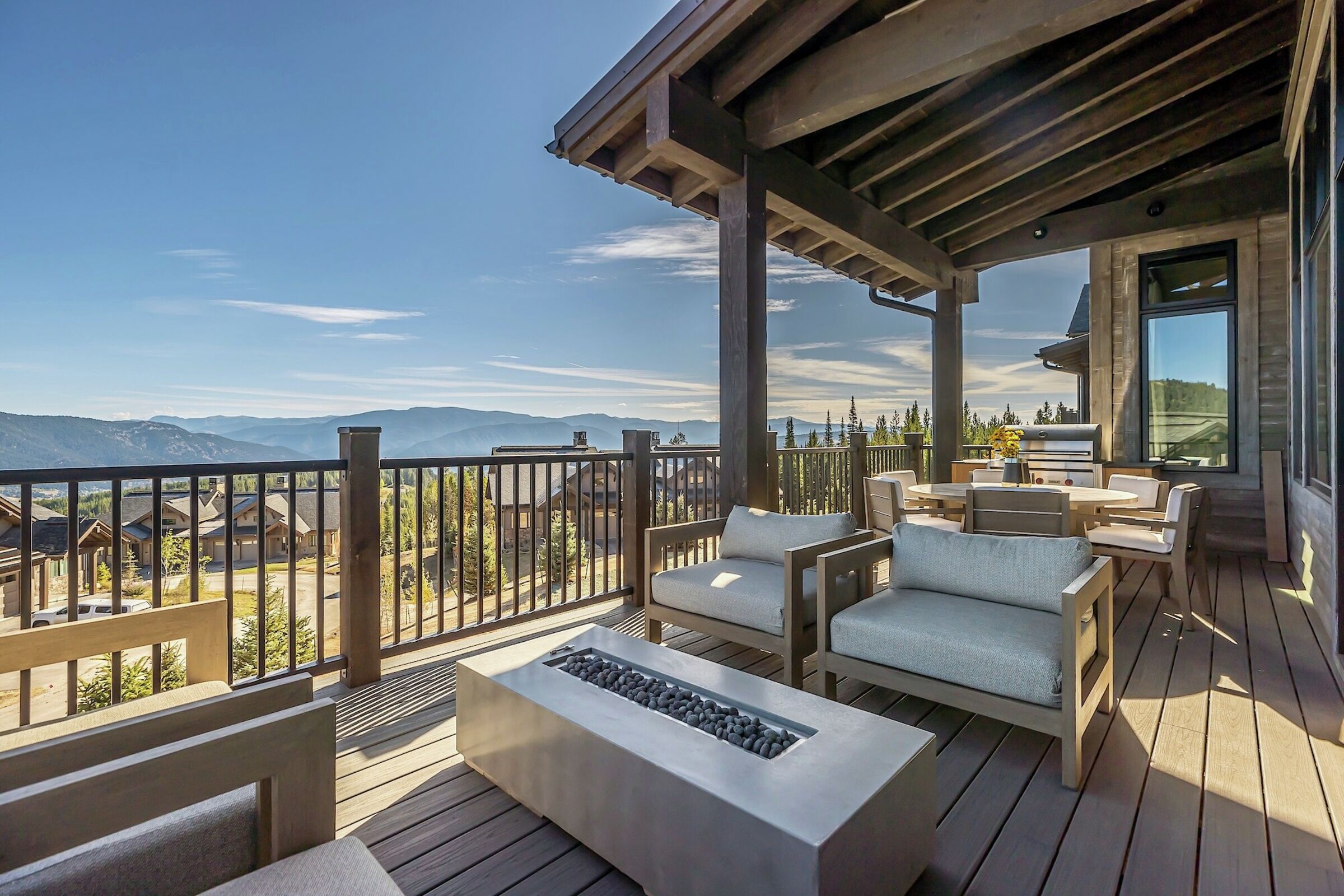 #14A - Balcony with BBQ