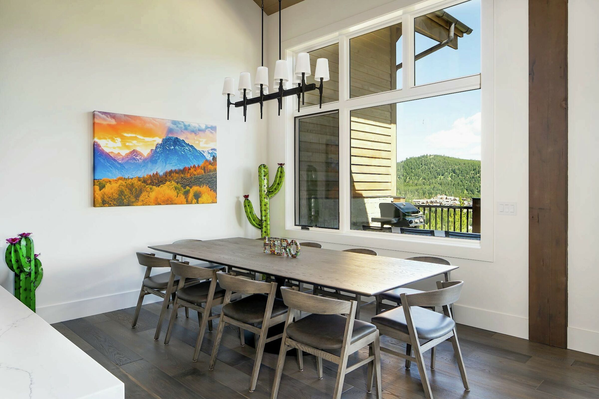 #6C - Dining Room
