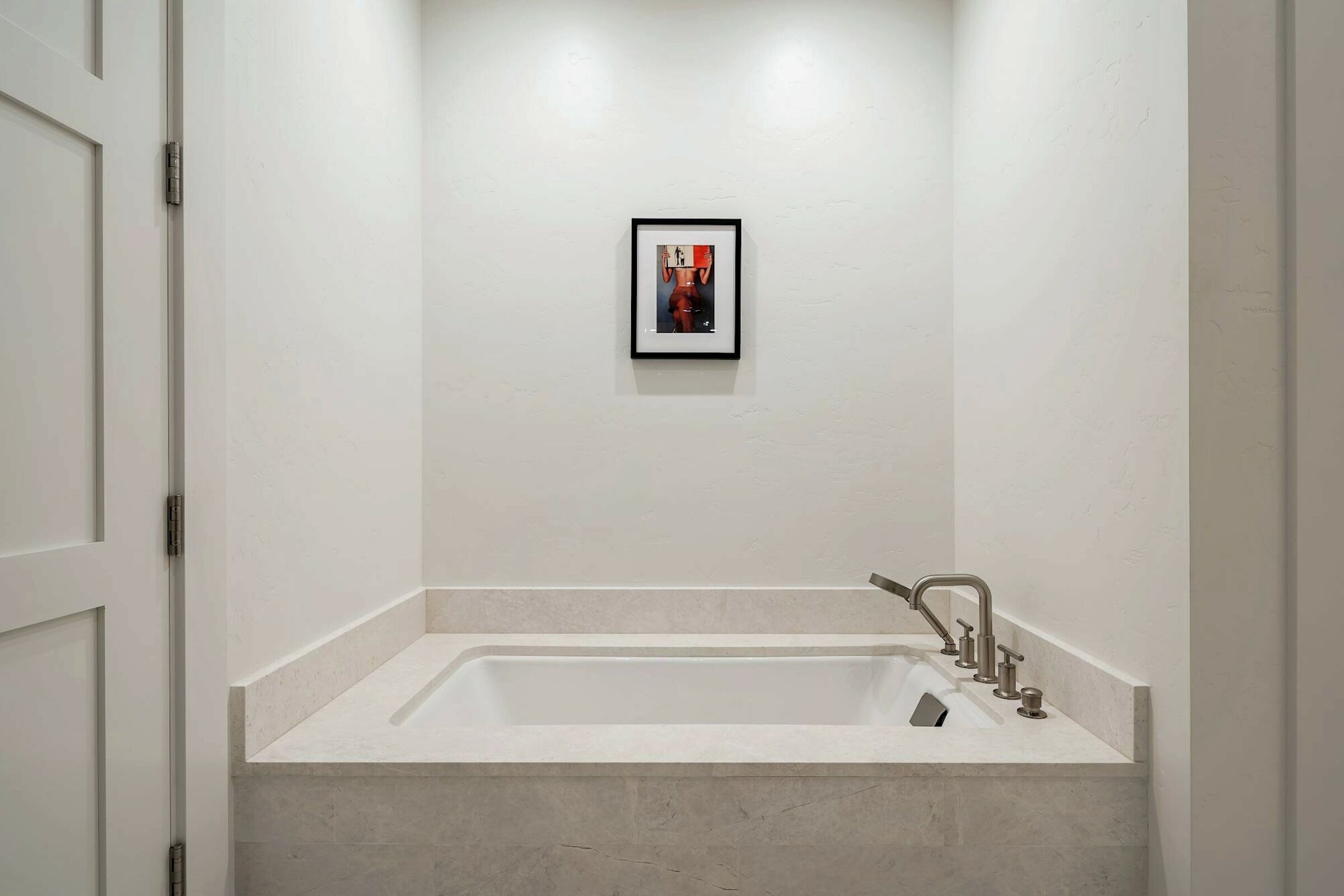 #6C - Master Ensuite Bathroom