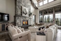 #4C - Living Area