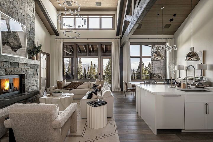 #4C - Living Area