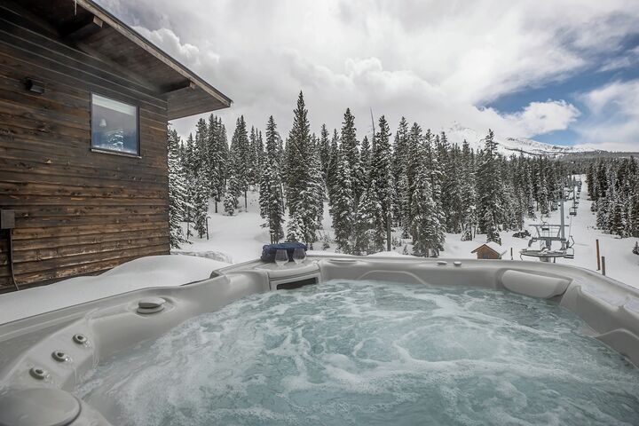 Patio with Hot Tub