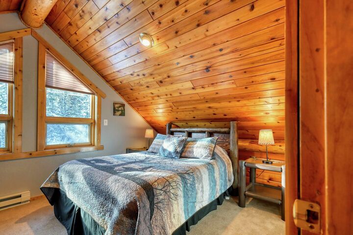 5 Bdrm 3 Bath HT - Bedroom