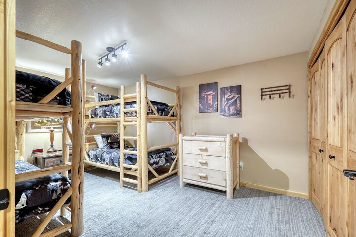 5 Bdrm 3 Bath HT - Bedroom