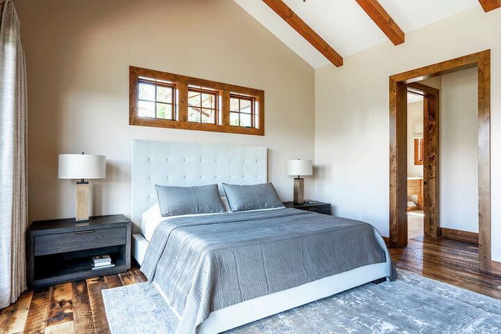 5 Bdrm 5.5 Bath - Master Bedroom