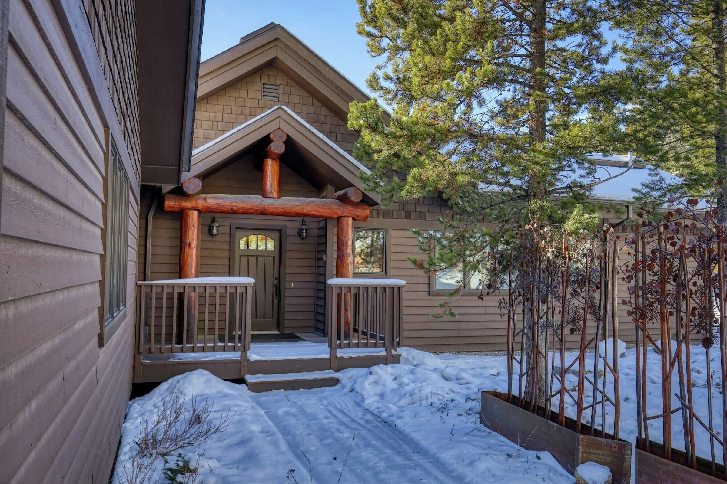 Rising Bull Lodge