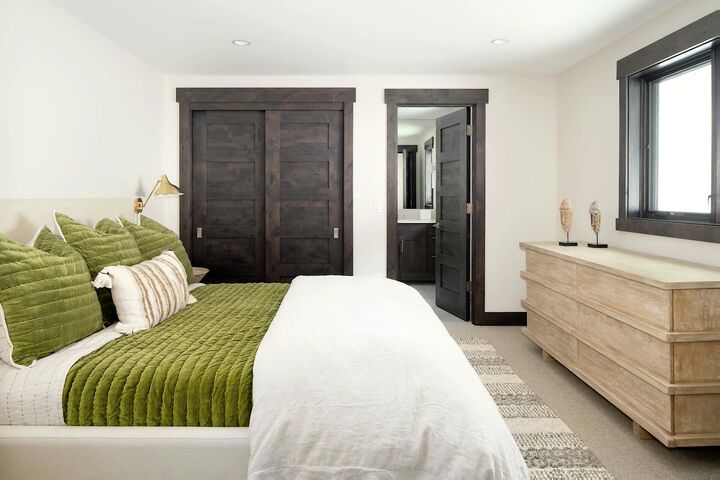 4 Bdrm 4.5 Bath HT - Bedroom