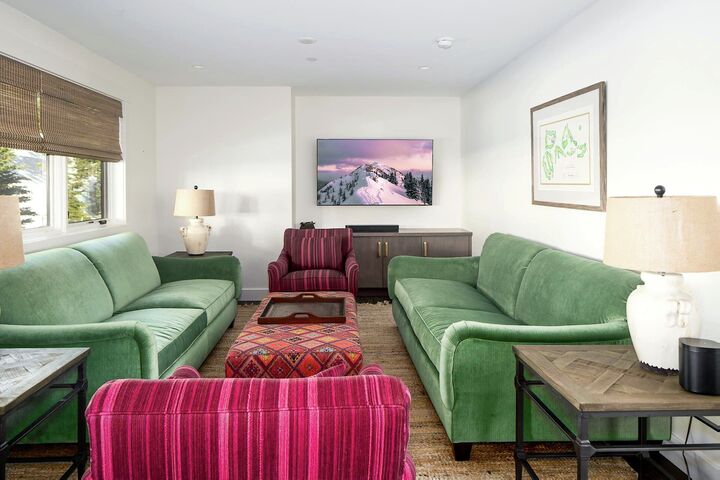 4 Bdrm 4.5 Bath HT - Family Room