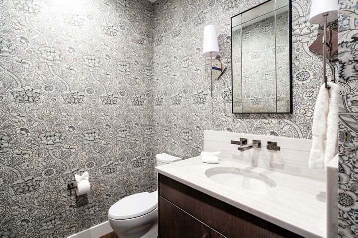 4 Bdrm 4.5 Bath HT - Bathroom